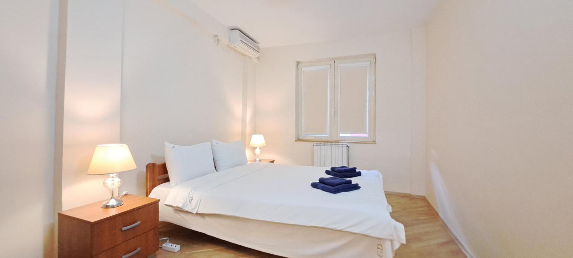 Golden Delight Central Apartment Szkopje Kültér fotó