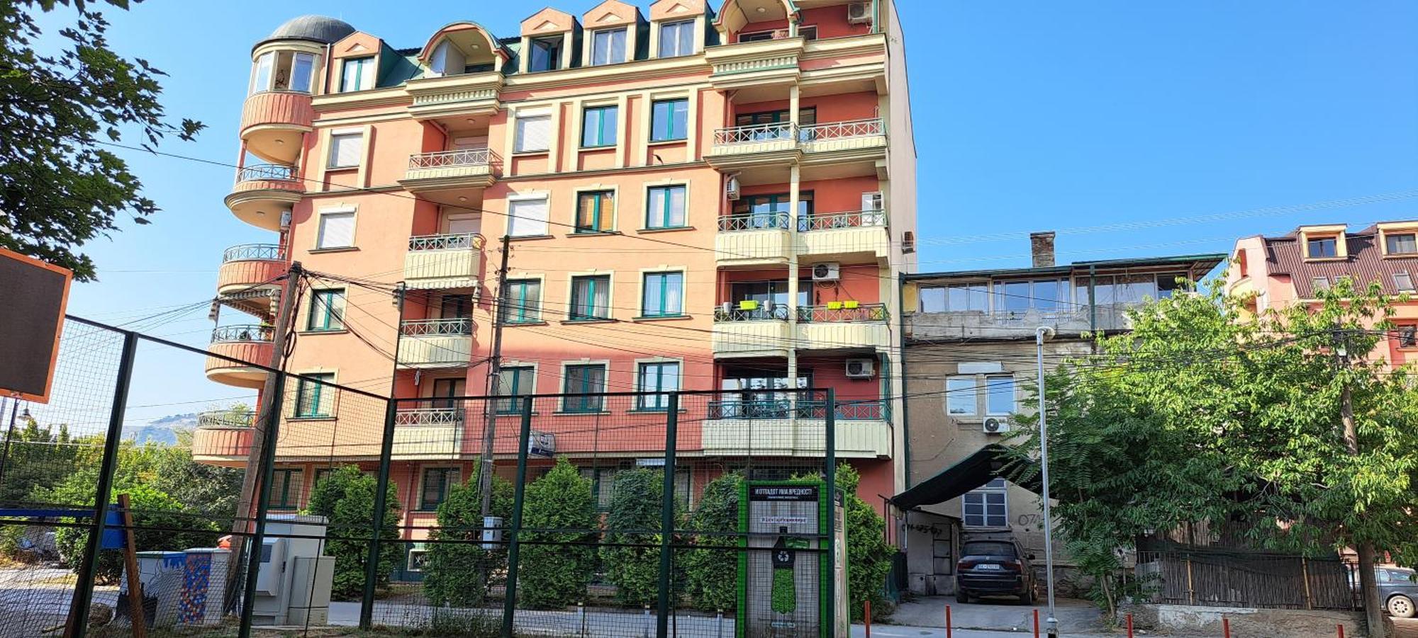 Golden Delight Central Apartment Szkopje Kültér fotó